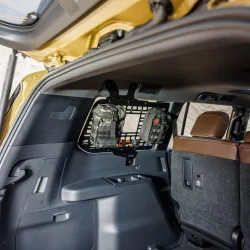 Panel wewnętrzny MOLLE prawy Bison Gear Toyota Prado 250 24-